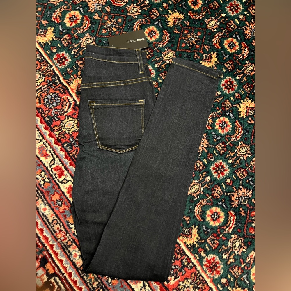 Fashion Nova classic high waist skinny jeans dark denim size 7 brand new w tags